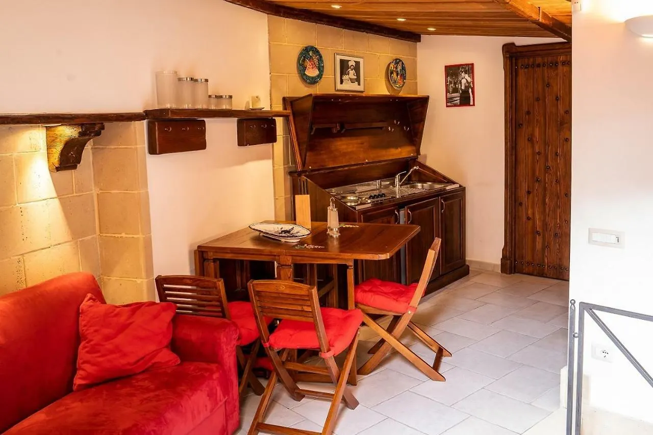 Apartment Suite Piazza Del Gesu By Domusextra Neapel