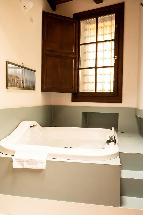 Appartement Suite Piazza del Gesù Naples