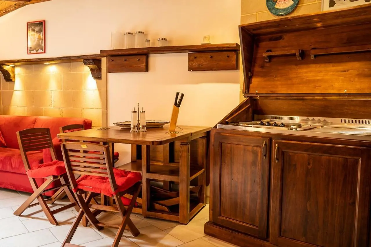 Suite Piazza Del Gesu By Domusextra Naples Apartment